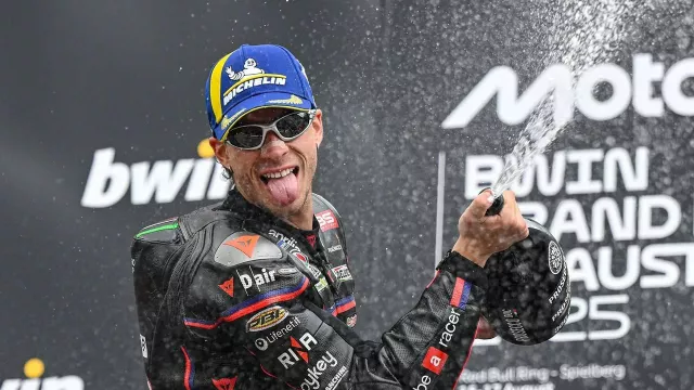 Raih Podium di MotoGP Austria 2025, Marco Bezzecchi Diapresiasi Valentino Rossi - GenPI.co