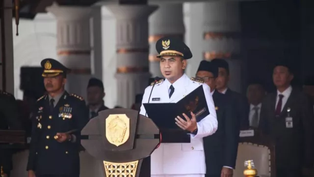 Bupati Sudewo Sakit, Upacara HUT RI di Pati Dipimpin Gus Yasin - GenPI.co