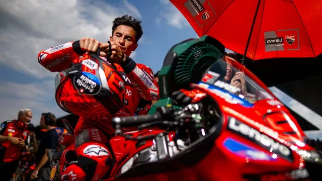 Marc Marquez Sempat Khawatir Saat Ditempel Fermin Aldeguer - GenPI.co