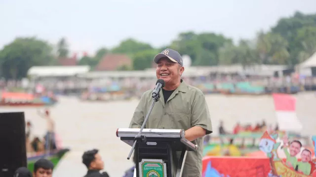 Gubernur Herman Deru Dorong Lomba Perahu Bidar Palembang Jadi Agenda Wisata Dunia - GenPI.co Gubernur Herman Deru Dorong Lomba Perahu Bidar Palembang Jadi Agenda Wisata Dunia - GenPI.co