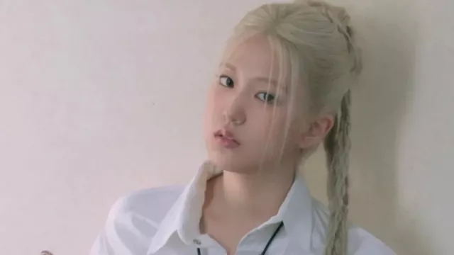 Yoon Ji Yoon Keluar dari Izna, Agensi Minta Maaf kepada Penggemar - GenPI.co
