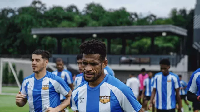 Persiapan Matang, Dewa United Optimistis Bangkit Kontra Persik Kediri - GenPI.co