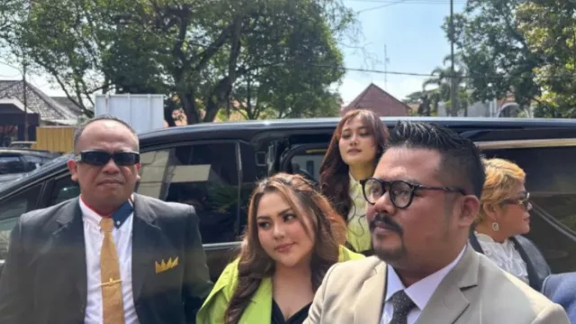 Jadi Saksi di KPK, Lisa Mariana Beri Penjelasan Detail soal Dugaan Korupsi - GenPI.co