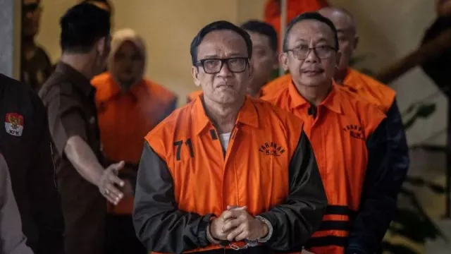 Prabowo Subianto Copot Jabatan Wamenaker Immanuel Ebenezer - GenPI.co