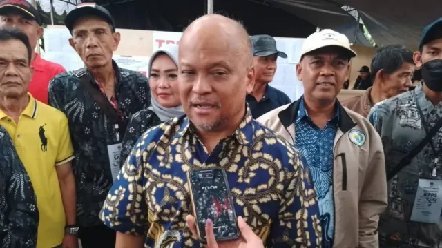 Mercedes Milik BJ Habibie Dijual ke Ridwan Kamil, Terkait Kasus Korupsi BJB - GenPI.co
