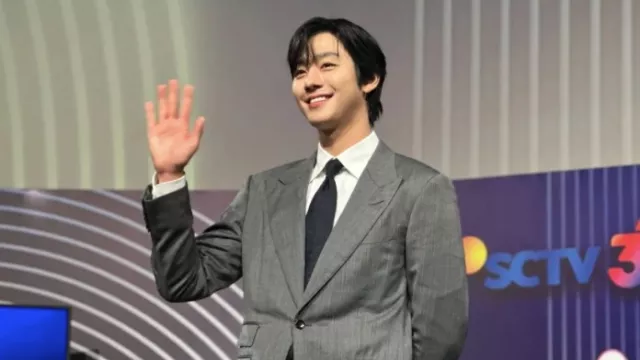 Ahn Hyo Seop Ketagihan Mi Goreng, Makan 3 Hari Beruntun - GenPI.co Ahn Hyo Seop Ketagihan Mi Goreng, Makan 3 Hari Beruntun - GenPI.co