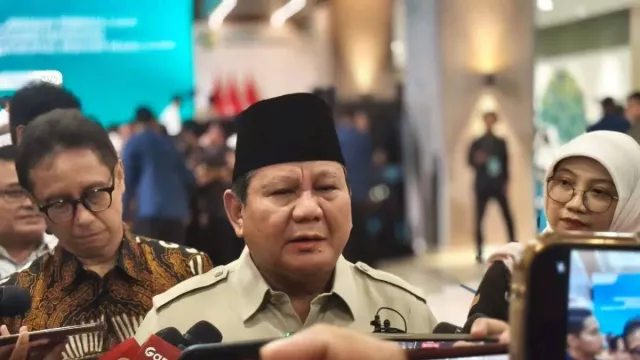 Prabowo Pastikan Kursi Wamenaker Segera Terisi Seusai Immanuel Ebenezer Dicopot - GenPI.co Prabowo Pastikan Kursi Wamenaker Segera Terisi Seusai Immanuel Ebenezer Dicopot - GenPI.co