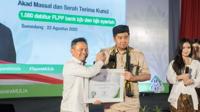 Serahkan 1.080 Rumah FLPP, bank bjb Berkomitmen Wujudkan Hunian Layak - GenPI.co