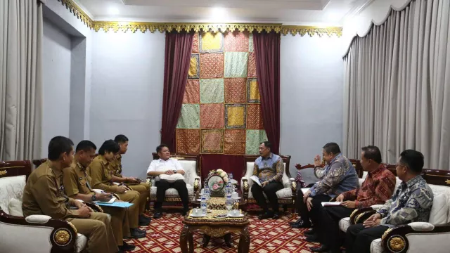 Gubernur Herman Deru Tegaskan Komitmennya Majukan Infrastruktur dan Pariwisata OKU Selatan - GenPI.co Gubernur Herman Deru Tegaskan Komitmennya Majukan Infrastruktur dan Pariwisata OKU Selatan - GenPI.co