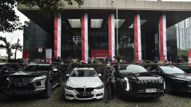 24 Kendaraan Ada Alphard BMW & Ducati - GenPI.co 24 Kendaraan Ada Alphard BMW & Ducati - GenPI.co