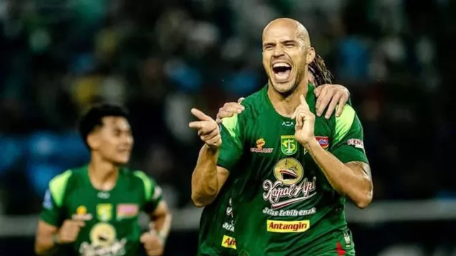 Eduardo Perez Minta Persebaya Surabaya Konsisten Seusai Lumat Bali United - GenPI.co