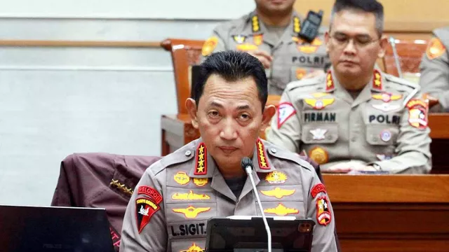 Gerak Cepat Kapolri Tunjukkan Tanggung Jawab, DPR RI Dinilai Tak Punya Empati - GenPI.co