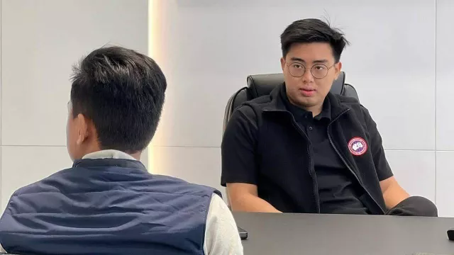 Pegang 11 Juta Saham BBCA, Timothy Ronald Belajar Sabar dan Disiplin - GenPI.co Pegang 11 Juta Saham BBCA, Timothy Ronald Belajar Sabar dan Disiplin - GenPI.co