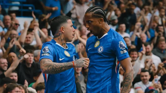 Klasemen Liga Primer Inggris 2025/26: Naik ke Puncak, Chelsea Geser Arsenal - GenPI.co