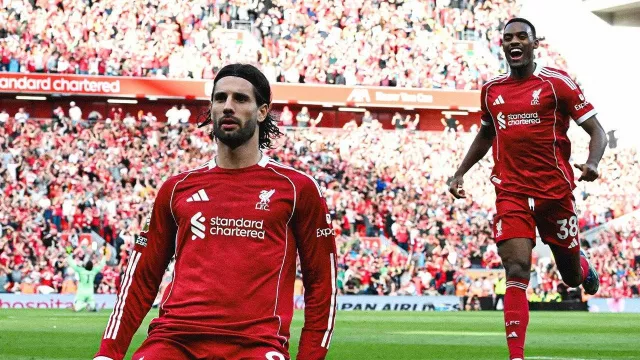 Klasemen Liga Primer Inggris 2025/26: Hajar Arsenal, Liverpool Masih Sempurna - GenPI.co