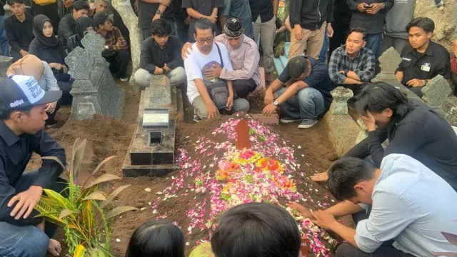 Mahasiswa Amikom Tewas Seusai Unjuk Rasa, Kampus dan BEM Lakukan Penelusuran - GenPI.co