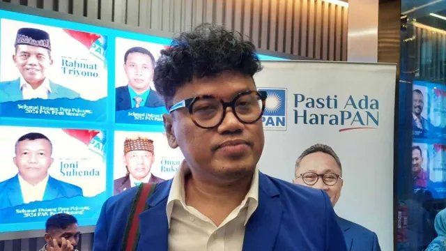 PAN Minta Setjen DPR RI Setop Gaji serta Tunjangan Eko Patrio dan Uya Kuya - GenPI.co