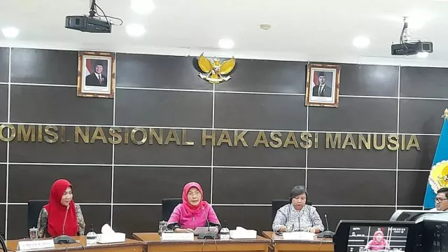 Brave Pink Merebak di Medsos, Komnas Perempuan Tegaskan Ekspresi Pendapat Damai - GenPI.co Brave Pink Merebak di Medsos, Komnas Perempuan Tegaskan Ekspresi Pendapat Damai - GenPI.co