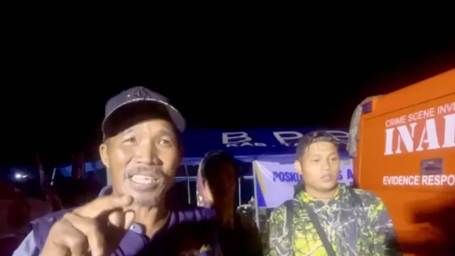 Helikopter Jatuh di Kalsel, Warga Temukan Bangkai dan Jasad di Gunung Belumutan - GenPI.co Helikopter Jatuh di Kalsel, Warga Temukan Bangkai dan Jasad di Gunung Belumutan - GenPI.co