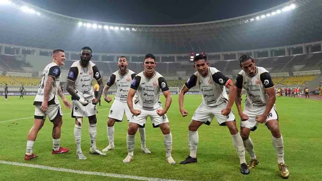 Mauricio Souza Tekankan Mentalitas Persija Jakarta Harus Tangguh di Laga Tandang - GenPI.co Mauricio Souza Tekankan Mentalitas Persija Jakarta Harus Tangguh di Laga Tandang - GenPI.co