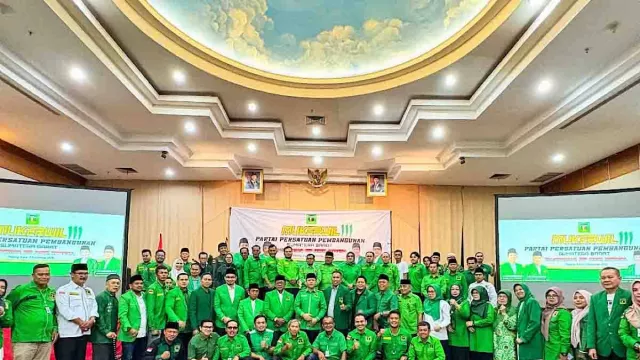 PPP Sumbar Solid, Dukung Penuh Muhamad Mardiono Jadi Ketum 2025-2030 - GenPI.co PPP Sumbar Solid, Dukung Penuh Muhamad Mardiono Jadi Ketum 2025-2030 - GenPI.co
