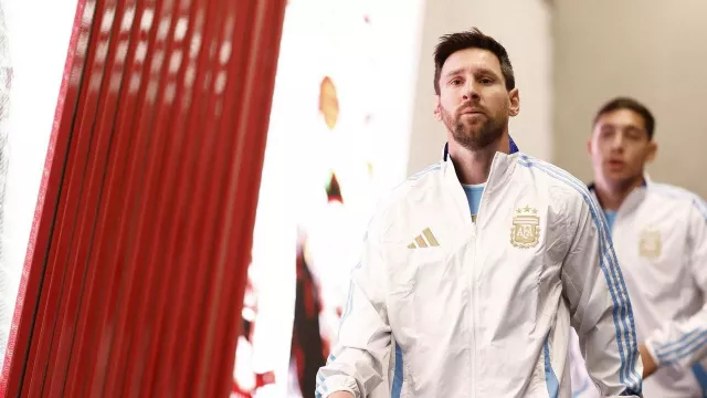 Lionel Scaloni Tidak Memaksa Messi Bermain di Piala Dunia 2026 - GenPI.co Lionel Scaloni Tidak Memaksa Messi Bermain di Piala Dunia 2026 - GenPI.co
