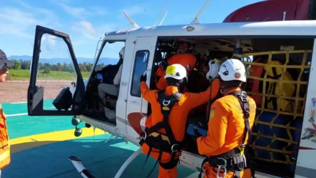Helikopter PK-IWS Jatuh di Papua Tengah, Pilot dan 3 Penumpang Tewas - GenPI.co