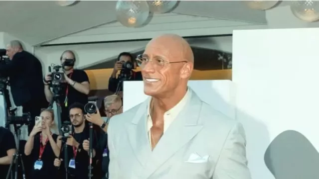 The Rock Turunkan Berat Badan demi Film Baru, Makan Sedikit Ayam - GenPI.co