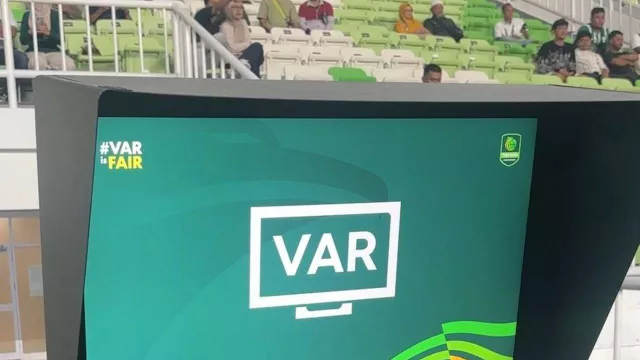 Pakai VAR di Championship 2025/26, Indonesia Cetak Sejarah - GenPI.co Pakai VAR di Championship 2025/26, Indonesia Cetak Sejarah - GenPI.co
