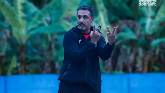 Dihajar Dewa United, Arema FC Bakal Evaluasi Jelang Lawan Persib - GenPI.co Dihajar Dewa United, Arema FC Bakal Evaluasi Jelang Lawan Persib - GenPI.co