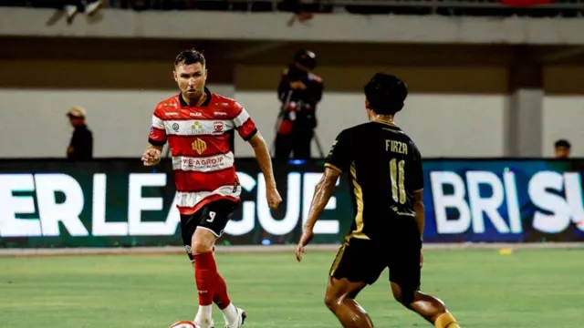 Alfredo Vera Akui Lini Depan Madura United Masih Tumpul - GenPI.co