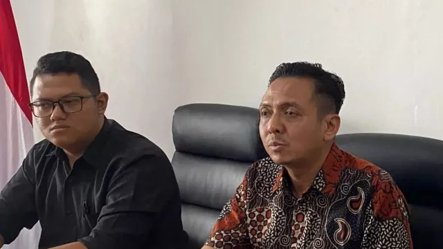 LPSK Selidiki Kematian Mahasiswa Unnes saat Demo, Siap Lindungi Saksi & Keluarga - GenPI.co LPSK Selidiki Kematian Mahasiswa Unnes saat Demo, Siap Lindungi Saksi & Keluarga - GenPI.co