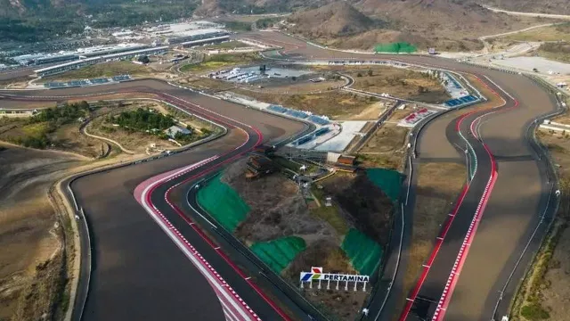 Jelang MotoGP Mandalika 2025, Forum Kadus Desa Kuta Beri Dukungan Penuh - GenPI.co