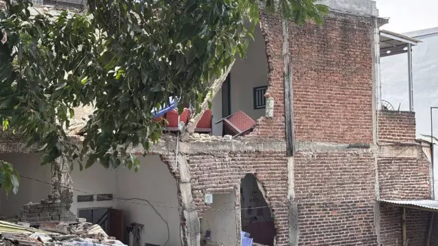 Ledakan Tabung Elpiji di Bandung, 2 Rumah Rusak 4 Warga Luka-Luka - GenPI.co Ledakan Tabung Elpiji di Bandung, 2 Rumah Rusak 4 Warga Luka-Luka - GenPI.co
