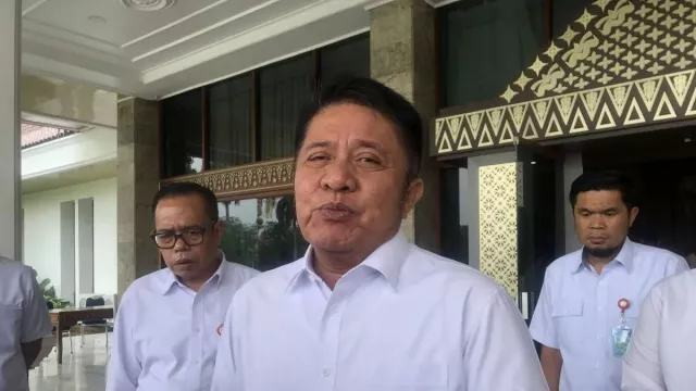 Tegur Anak Wali Kota Bawa Mobil ke Sekolah, Kepala SMPN 1 Prabumulih Dicopot - GenPI.co