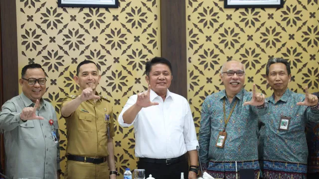 Gubernur Herman Deru Gandeng DJKN untuk Optimalkan Piutang dan Aset Daerah di Sumsel - GenPI.co Gubernur Herman Deru Gandeng DJKN untuk Optimalkan Piutang dan Aset Daerah di Sumsel - GenPI.co