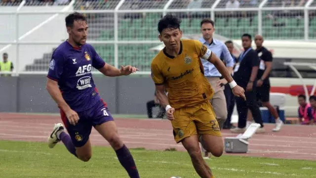 3 Kali Clean Sheet! Bhayangkara FC Bikin Persik Kediri Tak Berkutik - GenPI.co 3 Kali Clean Sheet! Bhayangkara FC Bikin Persik Kediri Tak Berkutik - GenPI.co
