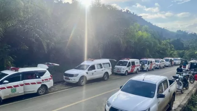 Ramai Gerakan Stop Tot Tot, Penggunaan Sirene dan Strobo Dievaluasi - GenPI.co Ramai Gerakan Stop Tot Tot, Penggunaan Sirene dan Strobo Dievaluasi - GenPI.co
