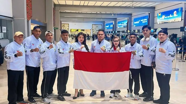 Timnas Tinju Indonesia Raih 5 Medali, Hillary Brigitta Lasut Beri Sambutan Meriah - GenPI.co Timnas Tinju Indonesia Raih 5 Medali, Hillary Brigitta Lasut Beri Sambutan Meriah - GenPI.co