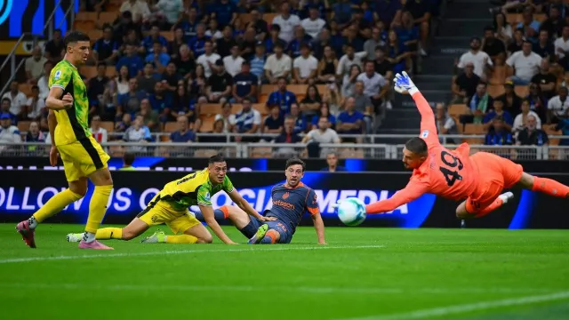 Inter Milan Bungkam Sassuolo, Chivu Puji Pertahanan Jay Idzes - GenPI.co Inter Milan Bungkam Sassuolo, Chivu Puji Pertahanan Jay Idzes - GenPI.co
