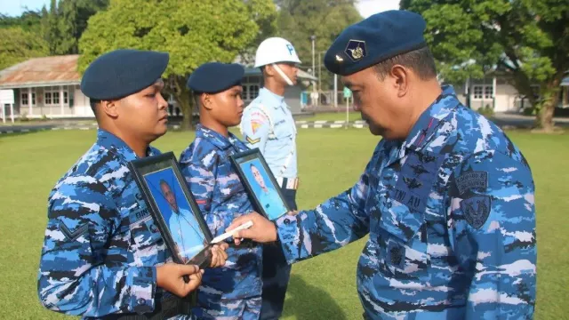 Kasus KDRT dan Disersi, 2 Prajurit TNI AU Lanud Silas Papare Dipecat - GenPI.co