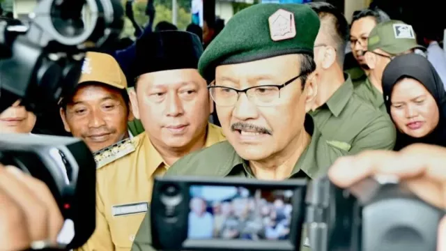 Kemensos Ground Cek 12 Juta Penerima Bansos Salah Sasaran, Ada yang Judi Online - GenPI.co