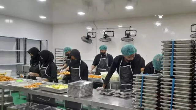 Ribuan Usulan SPPG Dicoret, BGN Buka Peluang Mitra Baru yang Serius - GenPI.co Ribuan Usulan SPPG Dicoret, BGN Buka Peluang Mitra Baru yang Serius - GenPI.co