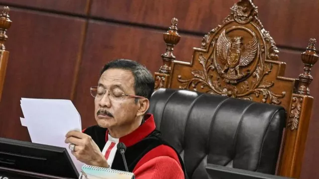 MK Tolak Uji Materi Penghapusan Kolom Agama di KTP dan KK, Dianggap Kabur & Tak Jelas - GenPI.co