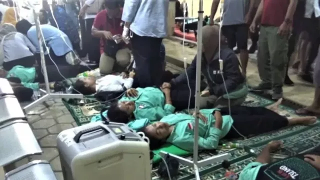Santap MBG, Puluhan Siswa SMKN 1 Sine Ngawi Mual Muntah dan Pusing - GenPI.co