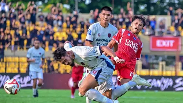 Carlos Pena Ogah Dipusingkan Jadwal Padat, Persita Tangerang Diminta Kerja Keras - GenPI.co Carlos Pena Ogah Dipusingkan Jadwal Padat, Persita Tangerang Diminta Kerja Keras - GenPI.co