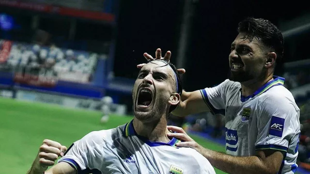 Persib Bandung Bungkam Bangkok United, Bojan Hodak Kecewa - GenPI.co