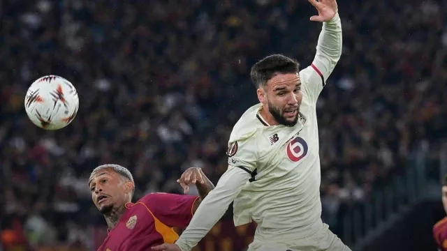Calvin Verdonk Tampil, Lille Bekuk AS Roma 1-0 di Liga Europa - GenPI.co