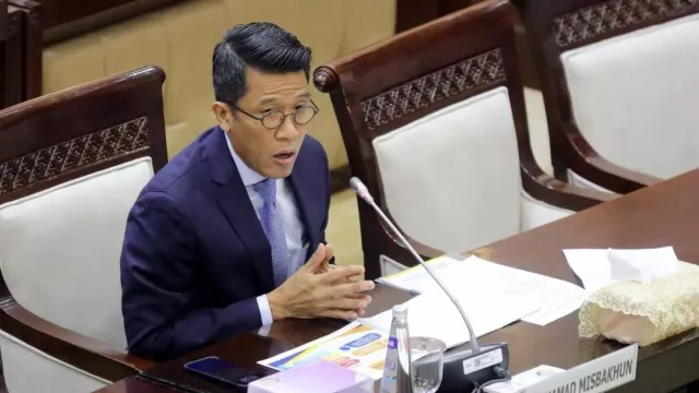 Mukhamad Misbakhun Minta Menkeu Purbaya Tak Berpolemik dengan Bahlil Lahadalia - GenPI.co