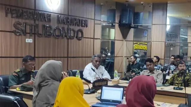 Situbondo Evaluasi Proses Masak MBG Seusai Siswa Keracunan dan 2 SPPG Ditutup - GenPI.co